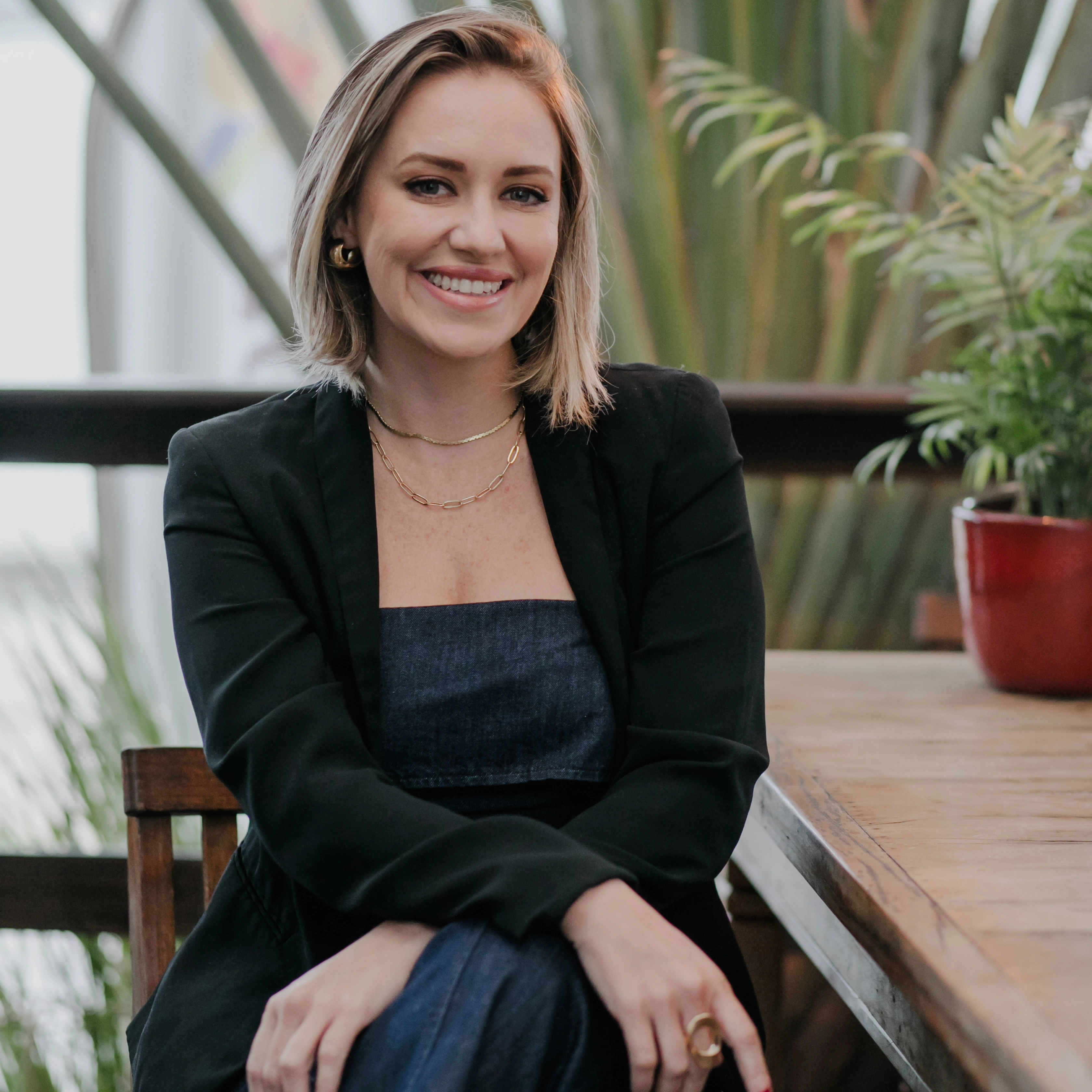 Retrato de Raquel Matos, terapeuta e facilitadora do método Ámanae
